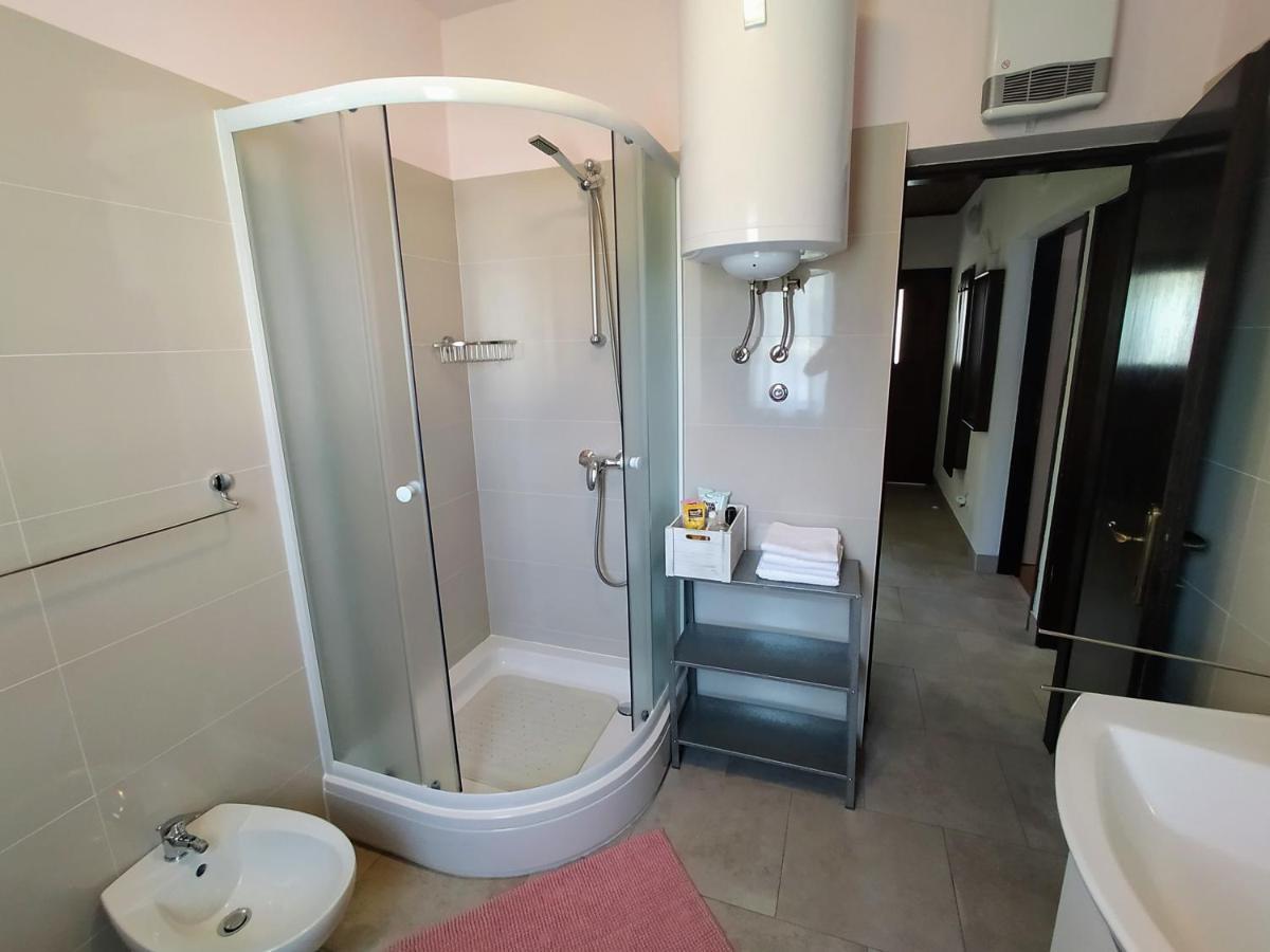 Apartments Villa Sabina Póla Kültér fotó